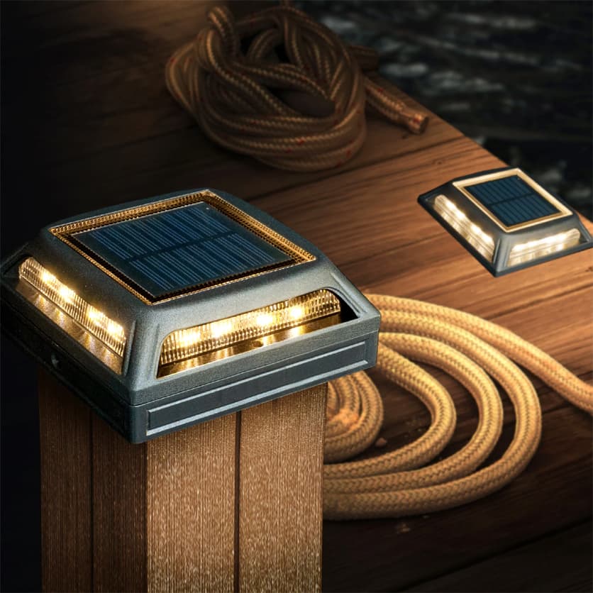 Classy Caps Muskoka Universal Solar Light for Dock, Deck & Post Cap